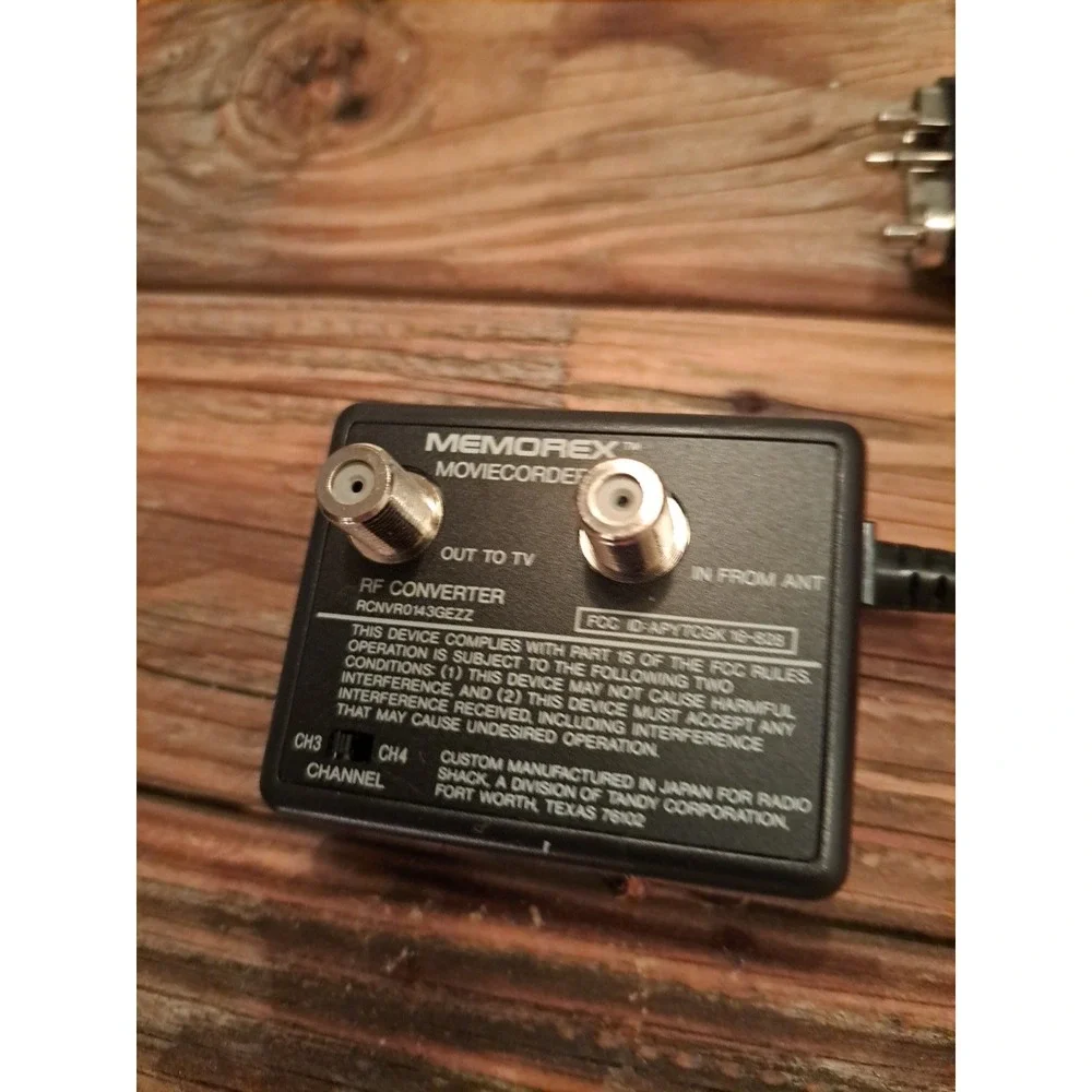 Memorex Moviecorder RF Converter, Out to TV Signal Switch RCNVR0115GEZZ -Vintage